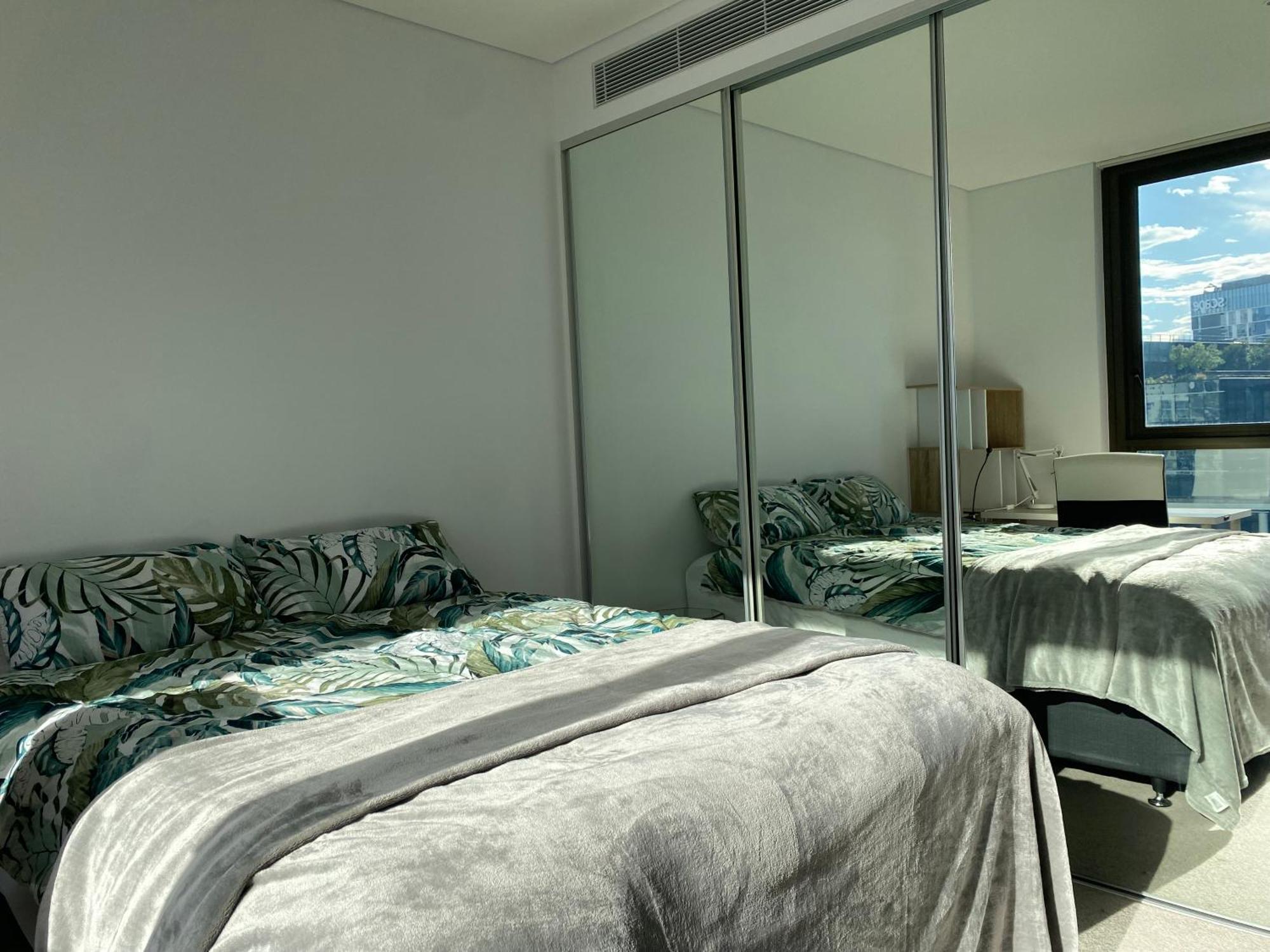 Darling Harbour 2b Icc Vivid Cbd Family With Pool *